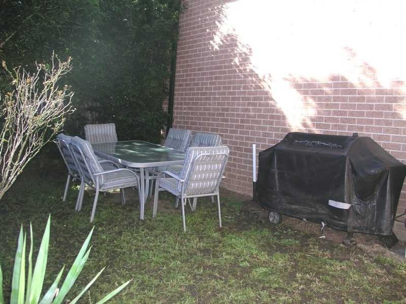 4/3-7 Redbank Place, Northmead NSW 2152