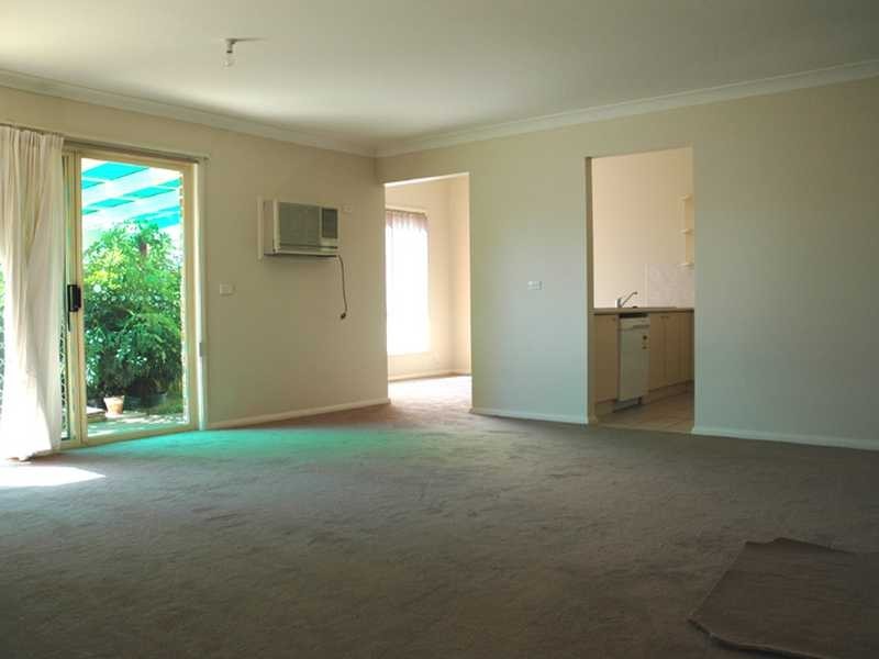 9/211 Old Windsor Road, Northmead NSW 2152