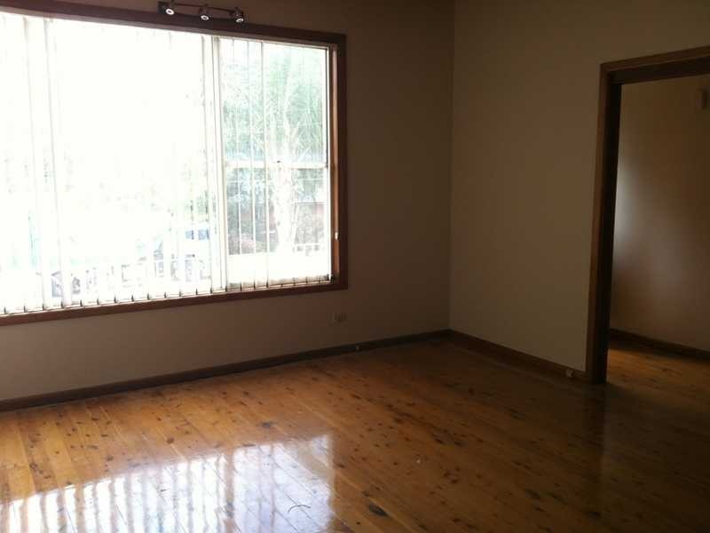 24 Caprera Road, Northmead NSW 2152