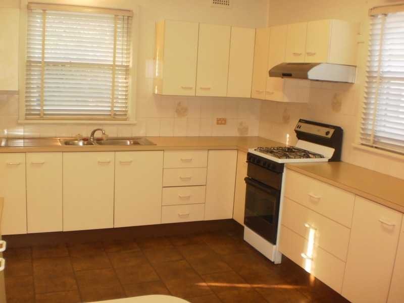 165 Windsor Road, Northmead NSW 2152