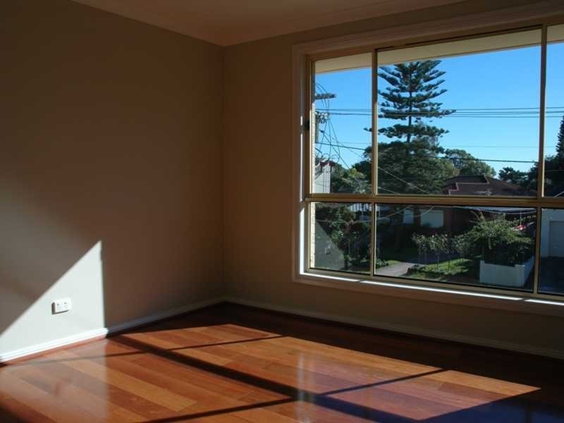 16 Brett Avenue, Constitution Hill NSW 2145