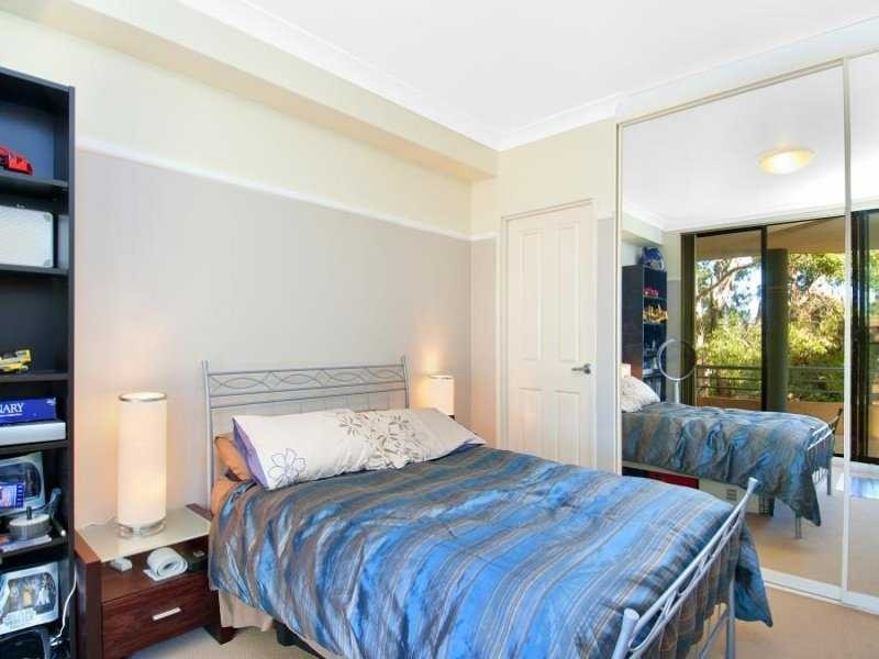 8/14-16 Campbell Street, Northmead NSW 2152