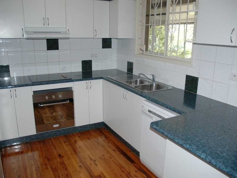 11 Forest Close, Northmead NSW 2152