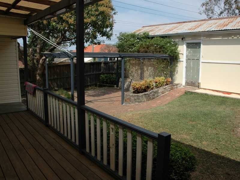 22 Fletcher Street, Northmead NSW 2152