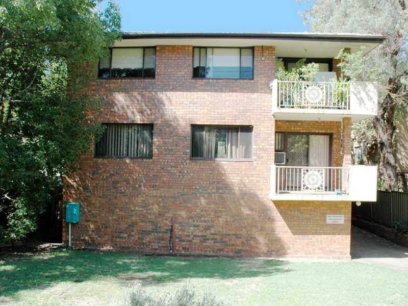 2/2 Allen Street, Harris Park NSW 2150