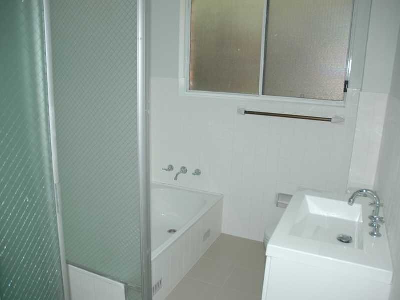 2/2 Allen Street, Harris Park NSW 2150