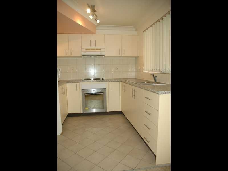 4/45A Weston Street, Harris Park NSW 2150