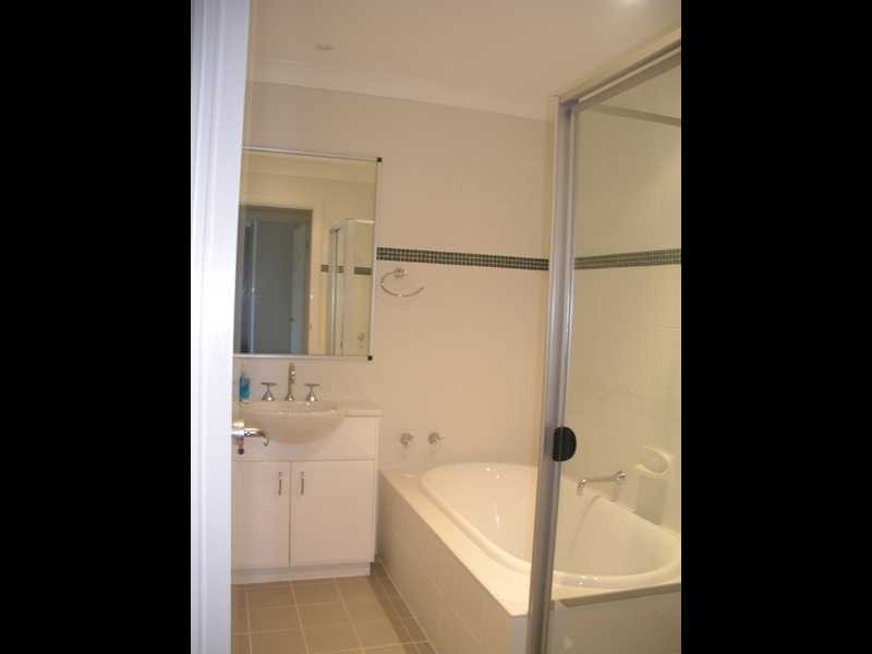75 Hyde Ave, Glenhaven NSW 2156
