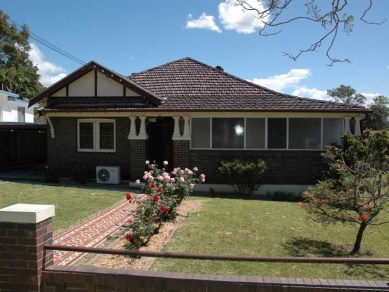 74 Girraween Road, Girraween NSW 2145