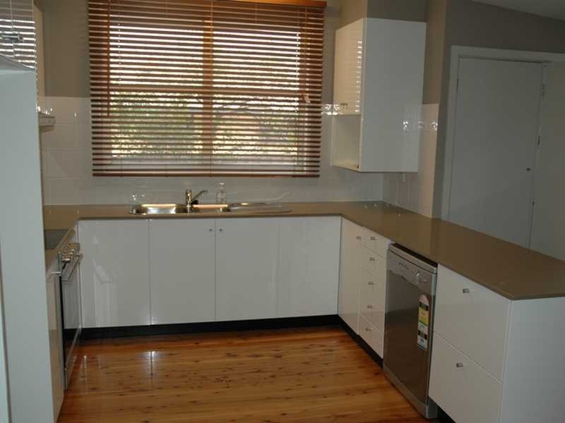 1 Hemsworth Avenue, Northmead NSW 2152