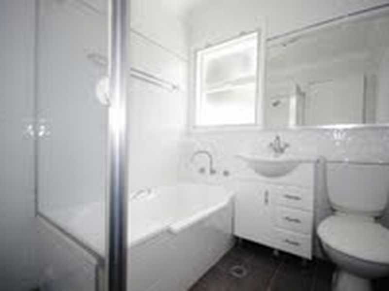 33 Saxon Place, Constitution Hill NSW 2145