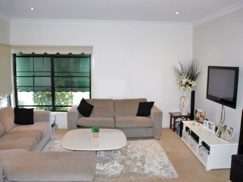 19 Bevan Street, Northmead NSW 2152