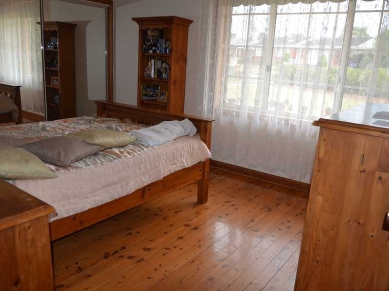 1 Bundilla Avenue, Winston Hills NSW 2153