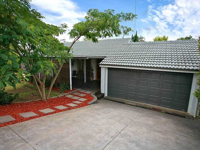 19 Lodge Avenue, Old Toongabbie NSW 2146
