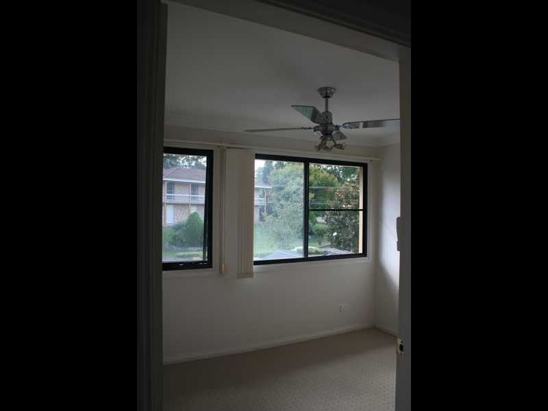 9/11-13 Pye Avenue, Northmead NSW 2152