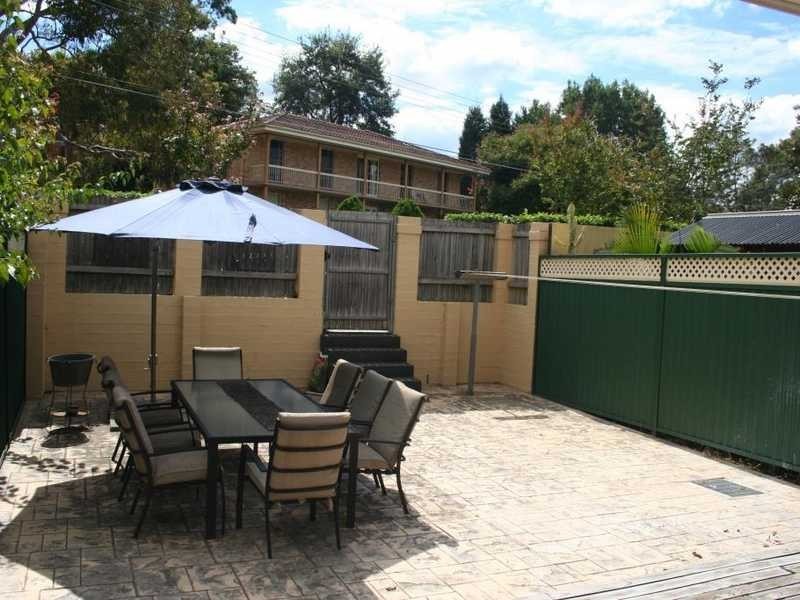 9/11-13 Pye Avenue, Northmead NSW 2152