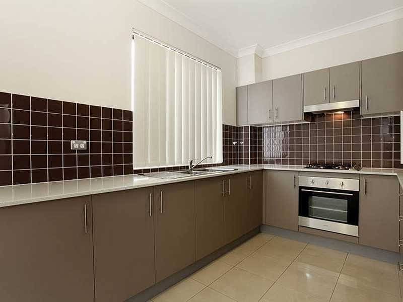 17/10-12 Wingello Street, Guildford NSW 2161