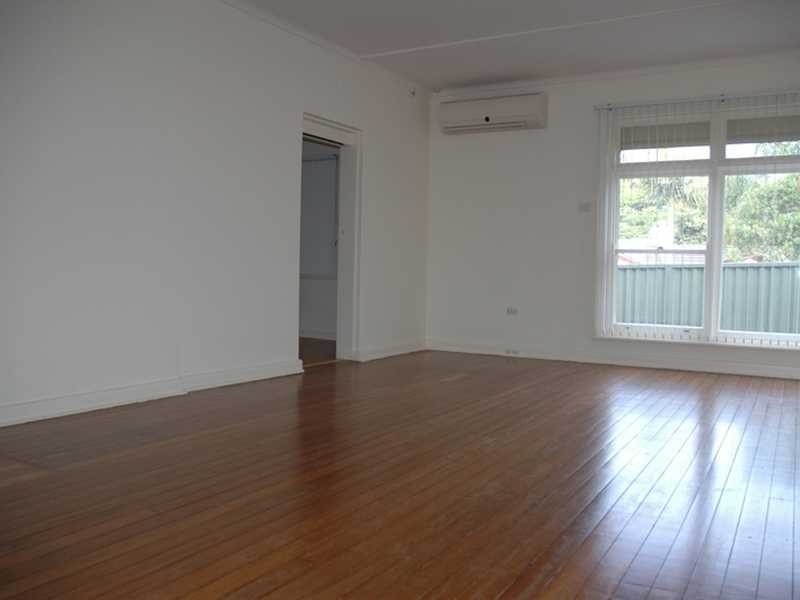 70 Windsor Road, Northmead NSW 2152