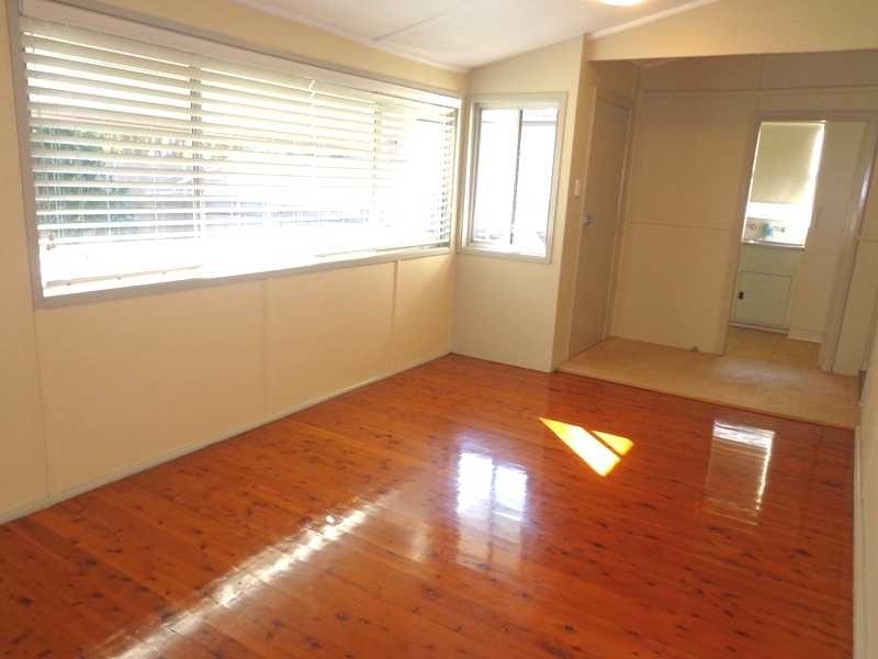 19 Beaufort Street, Northmead NSW 2152