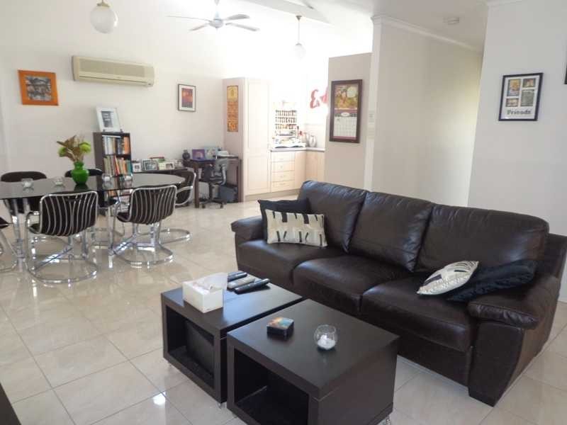 15A Balmoral Road, Northmead NSW 2152