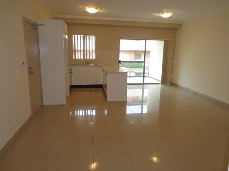 12/65 Beamish Road, Northmead NSW 2152