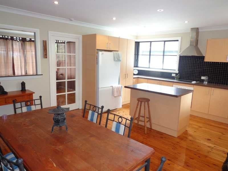 60 Sherwood Street, Northmead NSW 2152