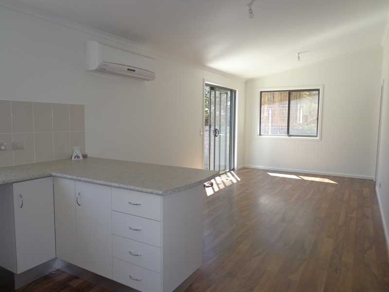 2A Scott Street, Toongabbie NSW 2146