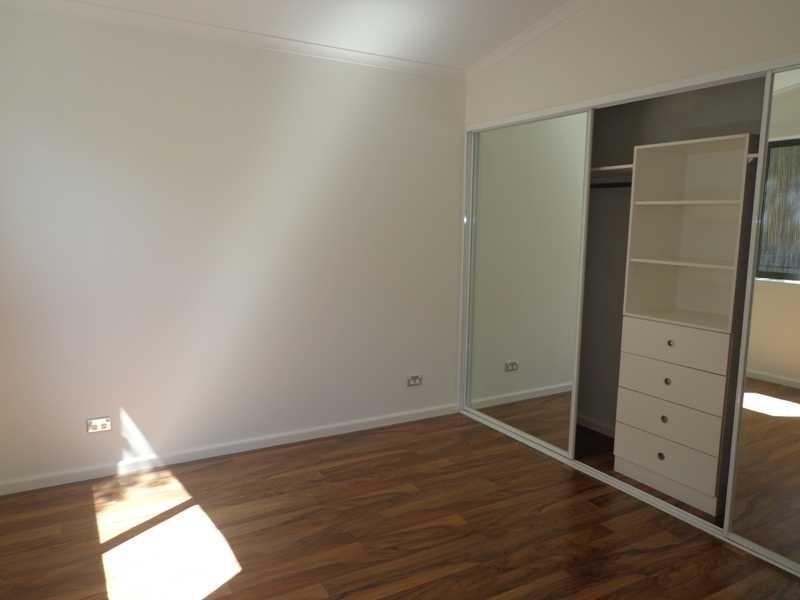 2A Scott Street, Toongabbie NSW 2146