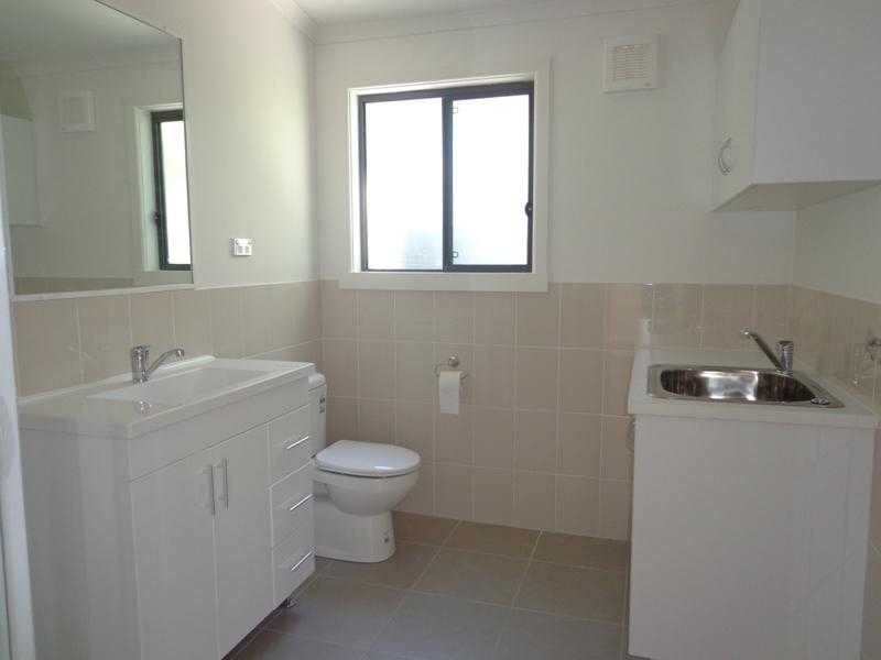 2A Scott Street, Toongabbie NSW 2146