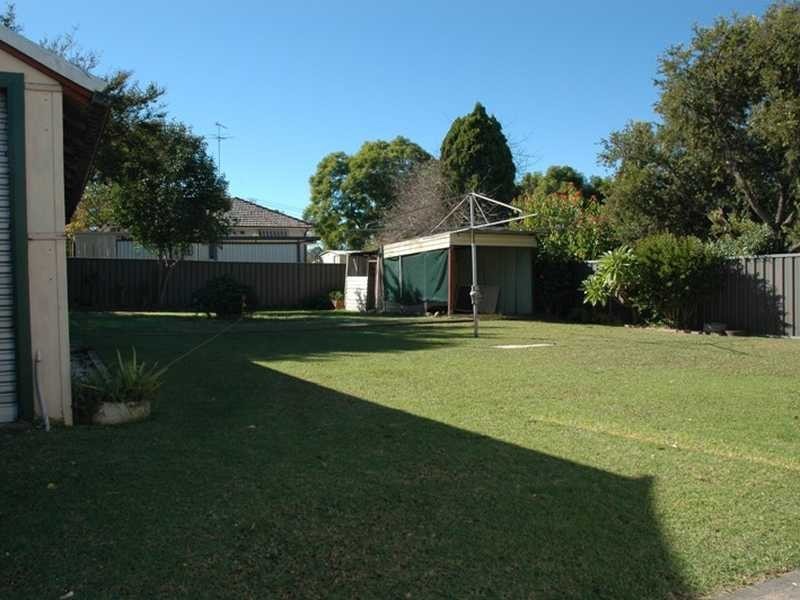 54 Beamish Road, Northmead NSW 2152