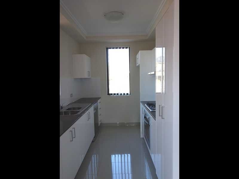 9/11-15 Dixon Street, Parramatta NSW 2150