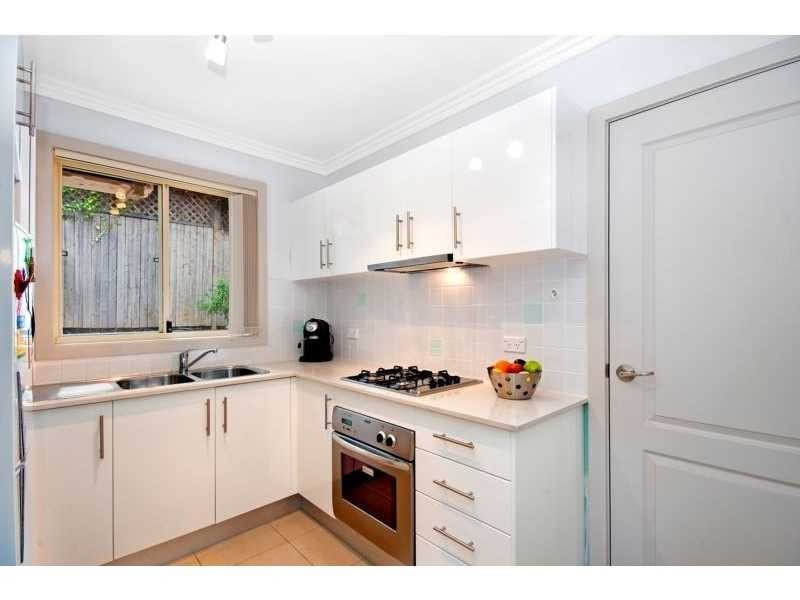 6/15-17 Whitling Avenue, Castle Hill NSW 2154