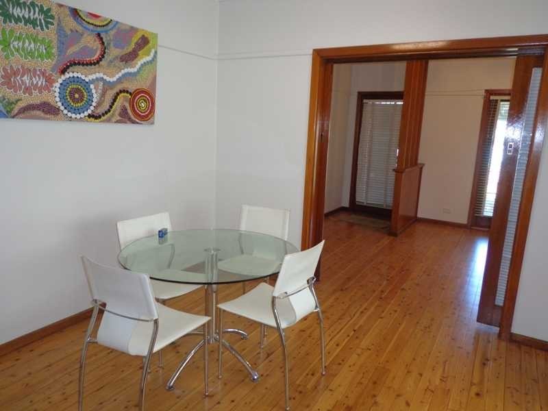 36 Redbank Road, Northmead NSW 2152