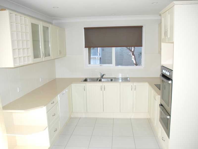 37 Anderson Road, Northmead NSW 2152