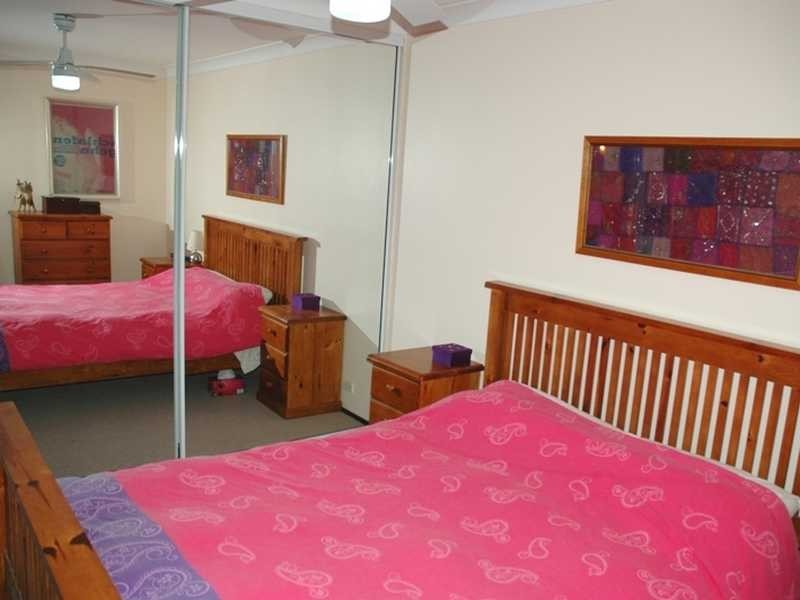 6 Eva Place, Northmead NSW 2152