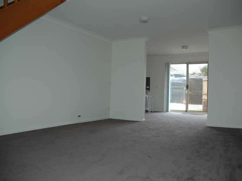 4/42 Wandella Avenue, Northmead NSW 2152