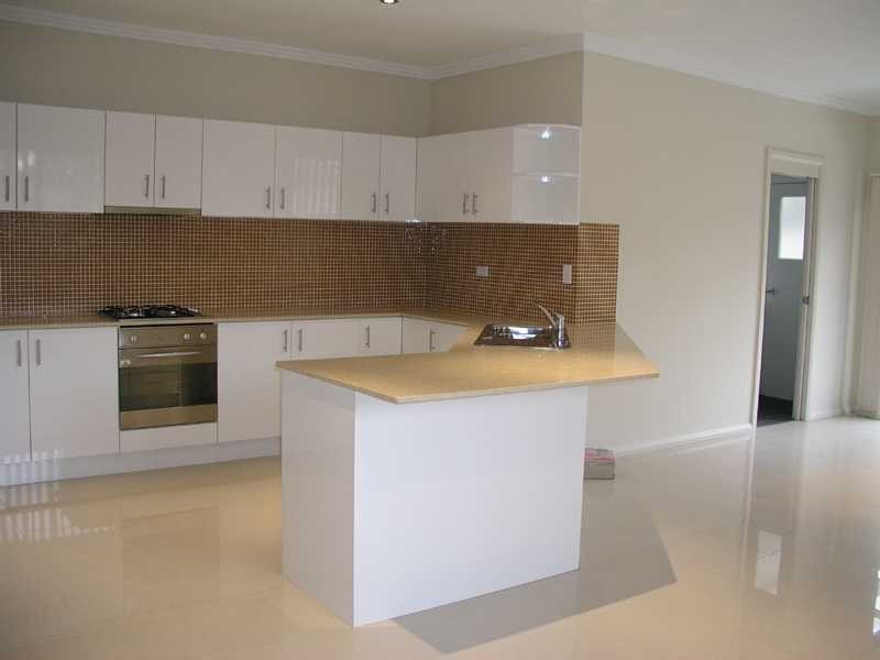 27 Balmoral Road, Northmead NSW 2152