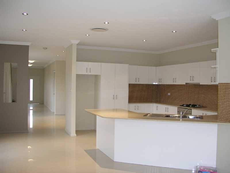 27 Balmoral Road, Northmead NSW 2152