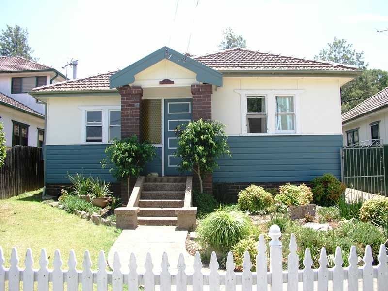 19 Frances Street, Northmead NSW 2152