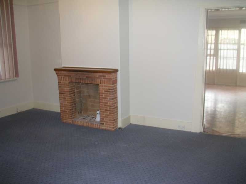 1 Windermere Avenue, Northmead NSW 2152