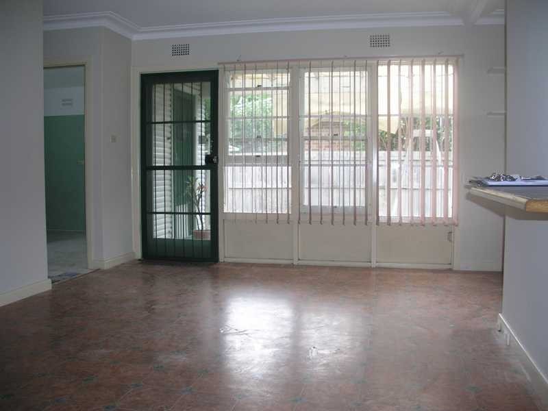 1 Windermere Avenue, Northmead NSW 2152