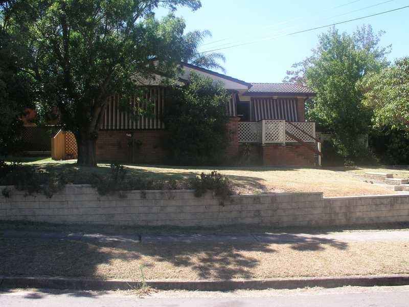 2 Lomond Crescent, Winston Hills NSW 2153