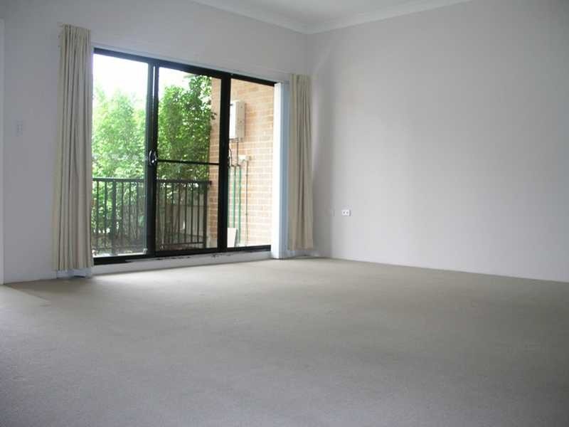 14/1 Barden Street, Northmead NSW 2152