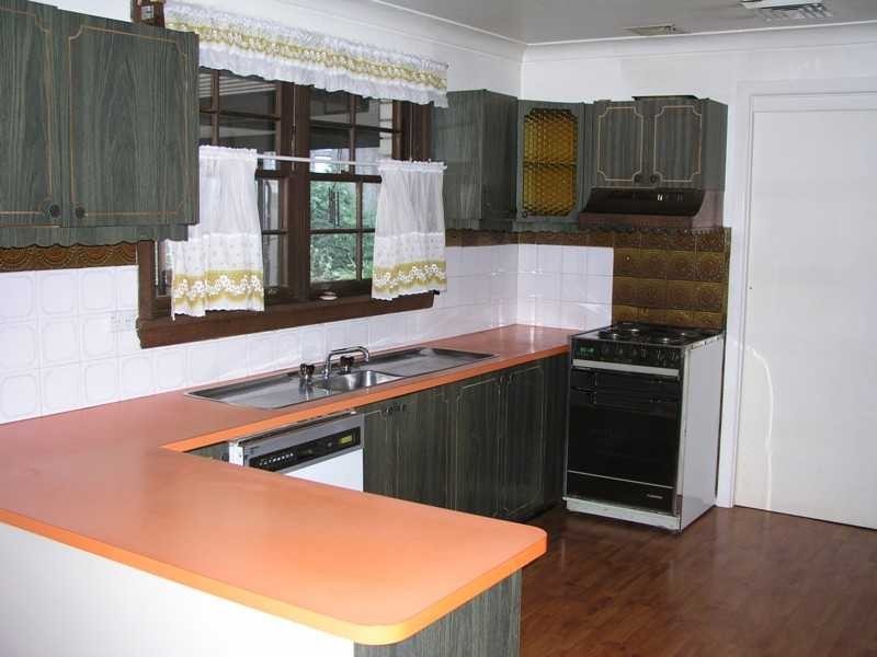 16 Lennox Street, Northmead NSW 2152