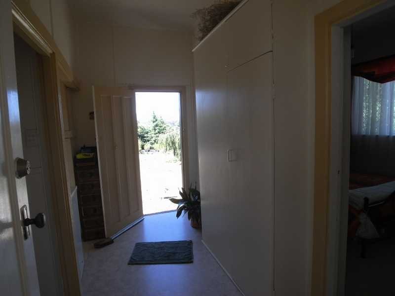 36 Clara Street, Tumbarumba NSW 2653