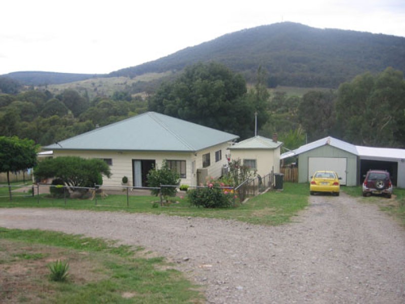 39 Reservoir Lanes, Tumbarumba NSW 2653