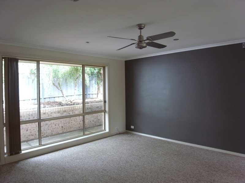 28 Fleet Street, Tumbarumba NSW 2653