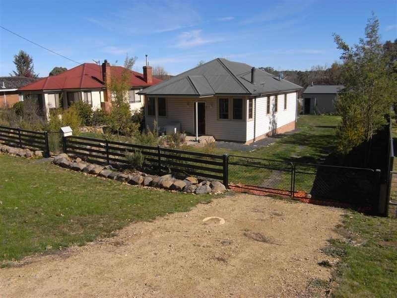 51 Gilbert Street, Tumbarumba NSW 2653