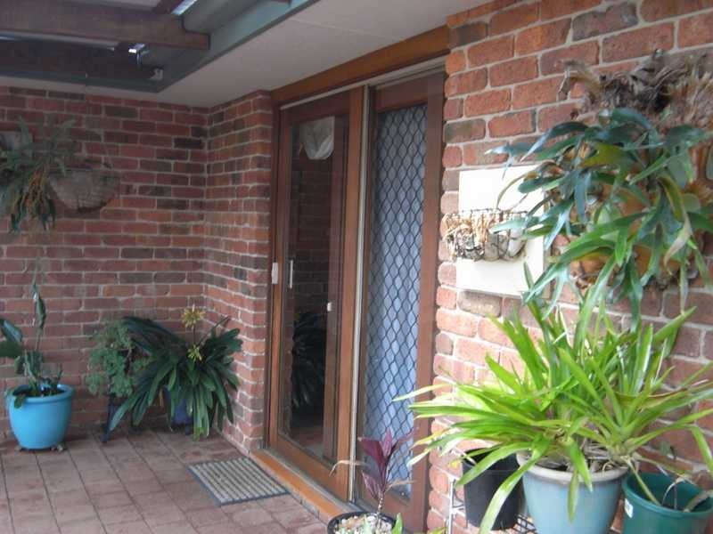 9 Power Street, Tumbarumba NSW 2653