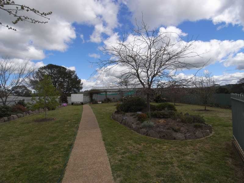 9 Power Street, Tumbarumba NSW 2653